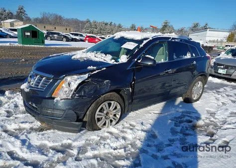 2015 Cadillac Srx Luxury Collection z USA, uszkodzony, nr VIN 3GYFNEE31FS521249